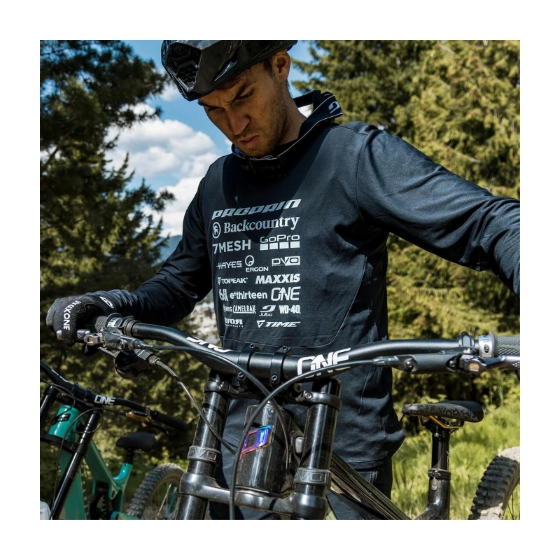 1c0803blk-4-jpg Električno treking kolo Bergamont HANS-E 2024