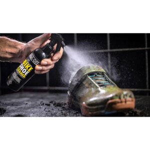 Čistilo za čevlje MUC-OFF Bike Shoe Cleaner 250ml