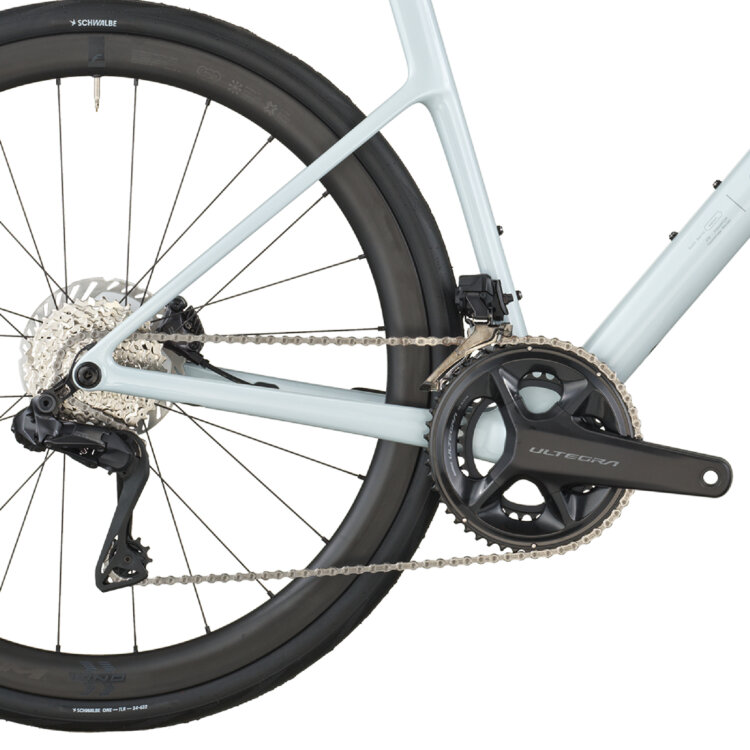 Cestno kolo SCOTT ADDICT 20 bela 2026
