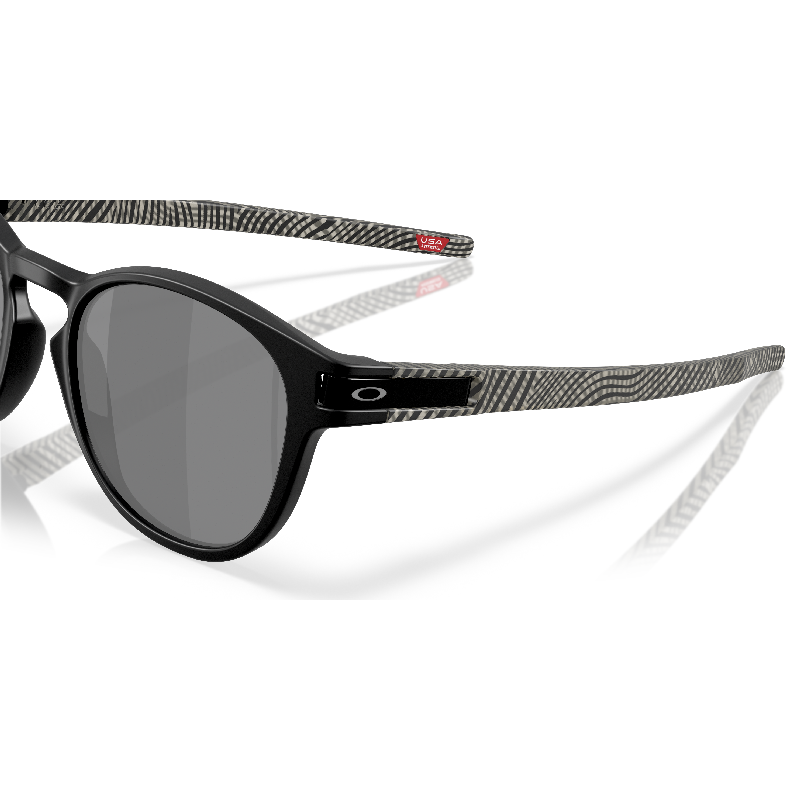 Sončna očala OAKLEY Latch Matte Black / Prizm Black Polar