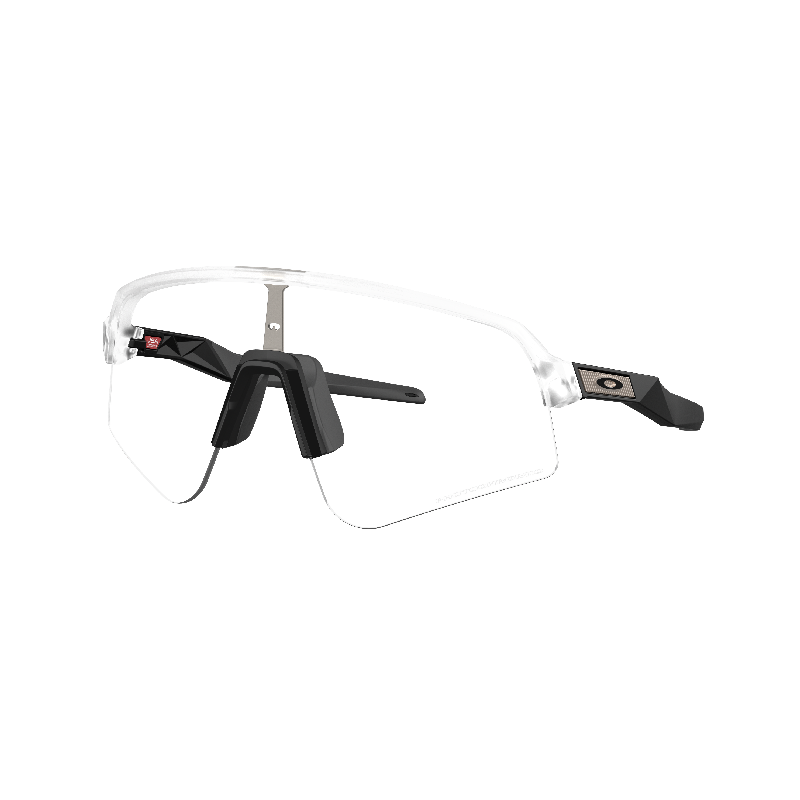 Sončna očala OAKLEY Sutro Lite Sweep Matte Clear / Clear Photochromic