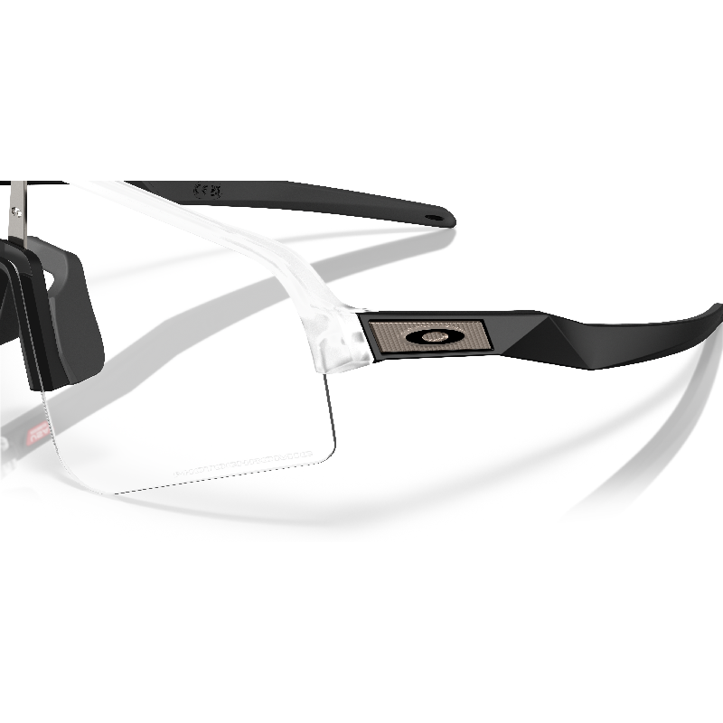 Sončna očala OAKLEY Sutro Lite Sweep Matte Clear / Clear Photochromic