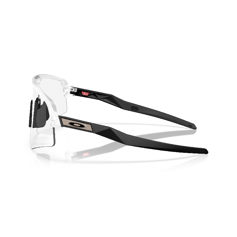 Sončna očala OAKLEY Sutro Lite Sweep Matte Clear / Clear Photochromic