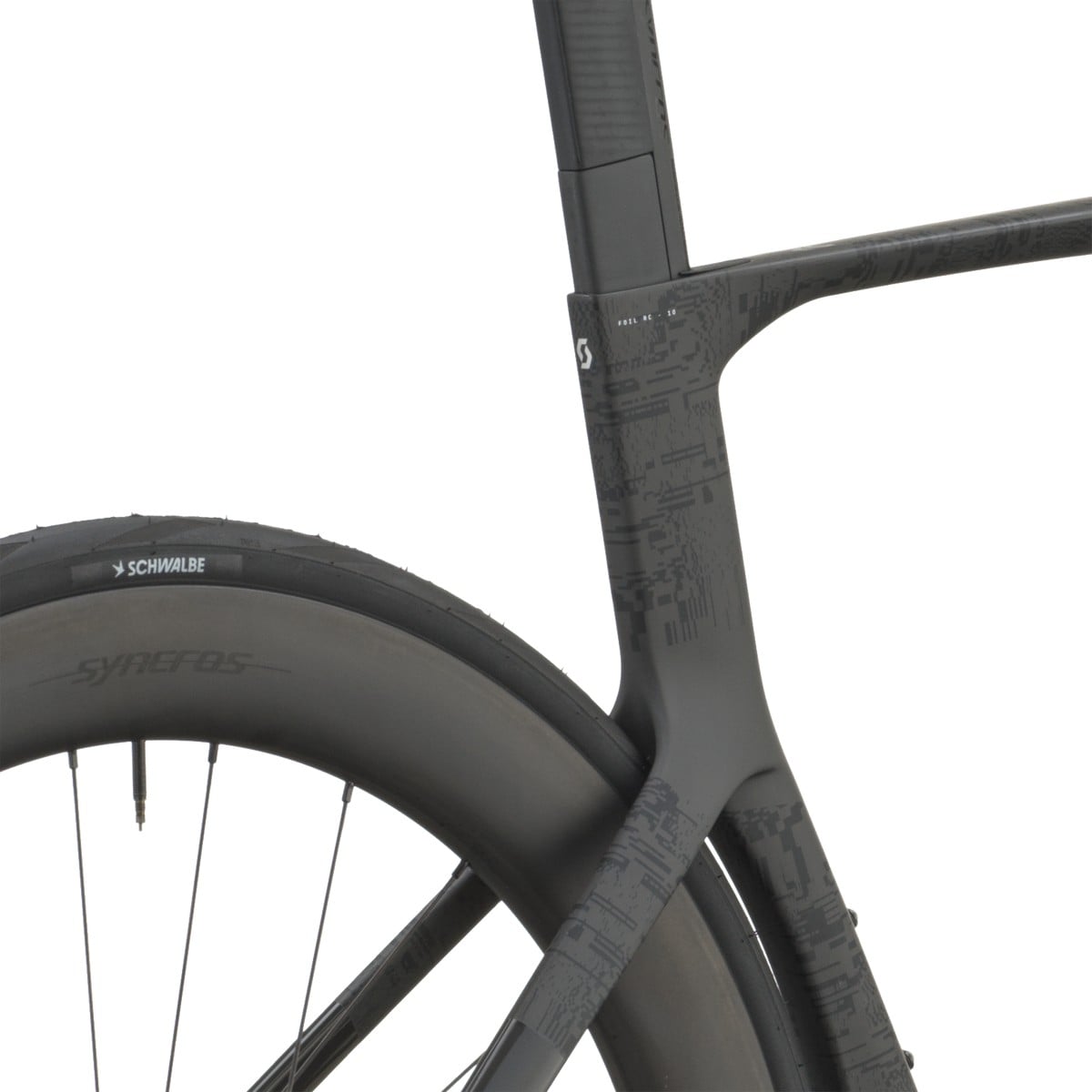 Cestno kolo SCOTT Foil RC 10 carbon black 2027 Cestno kolo SCOTT Foil RC 10 carbon black 2027